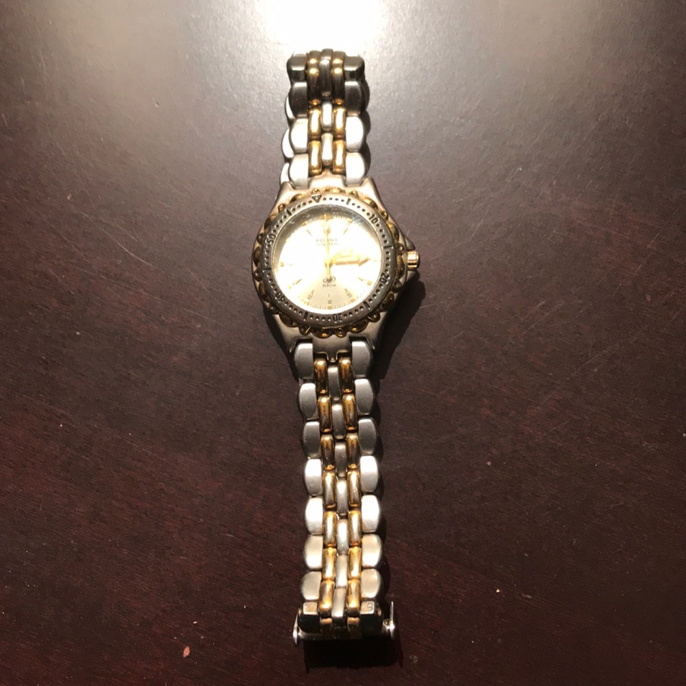 Fossil watch